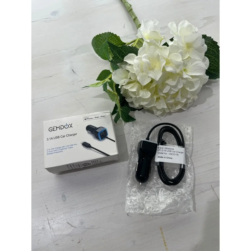 GEMDOX 3.1A‎ USB Car Charger with Lightning Cable for iPhone/iPad/iPod